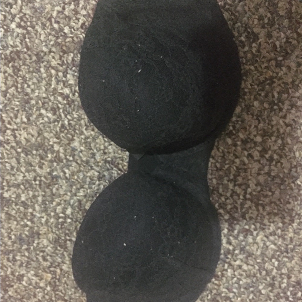 *SOLD* Victoria's Secret Black Strapless Bra